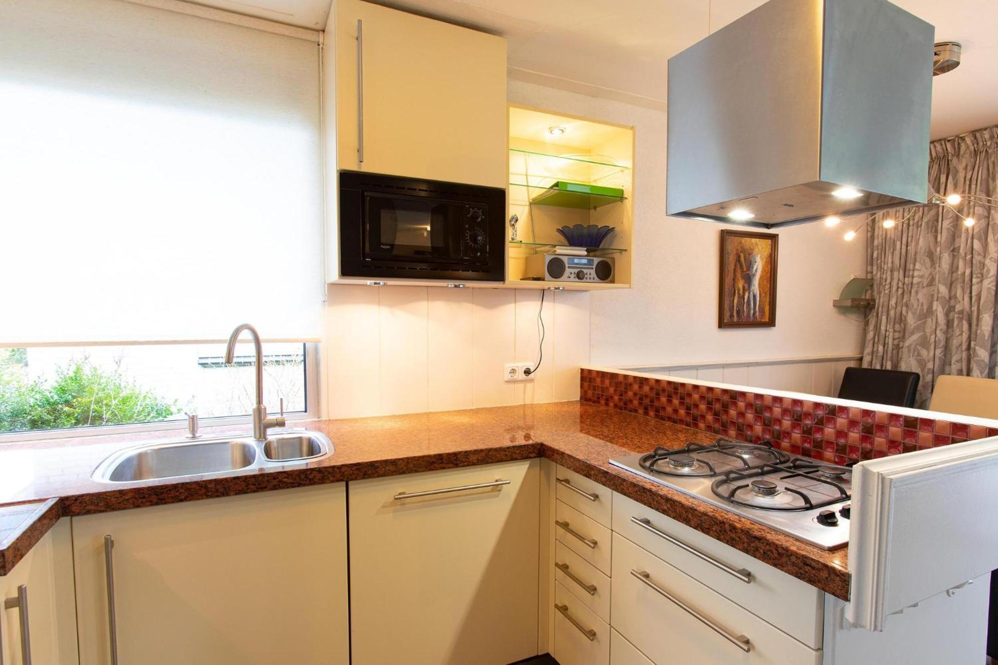 Vakantiepark Bosmeer Friesland Noordwolde  Экстерьер фото